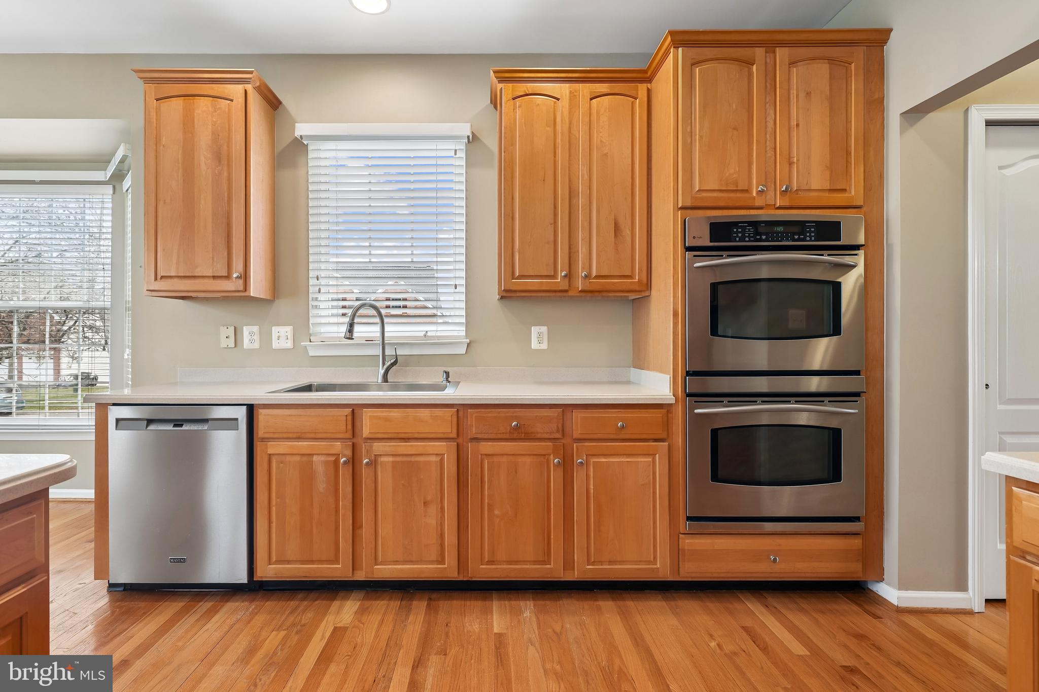 SOUTH RIDING - Residential