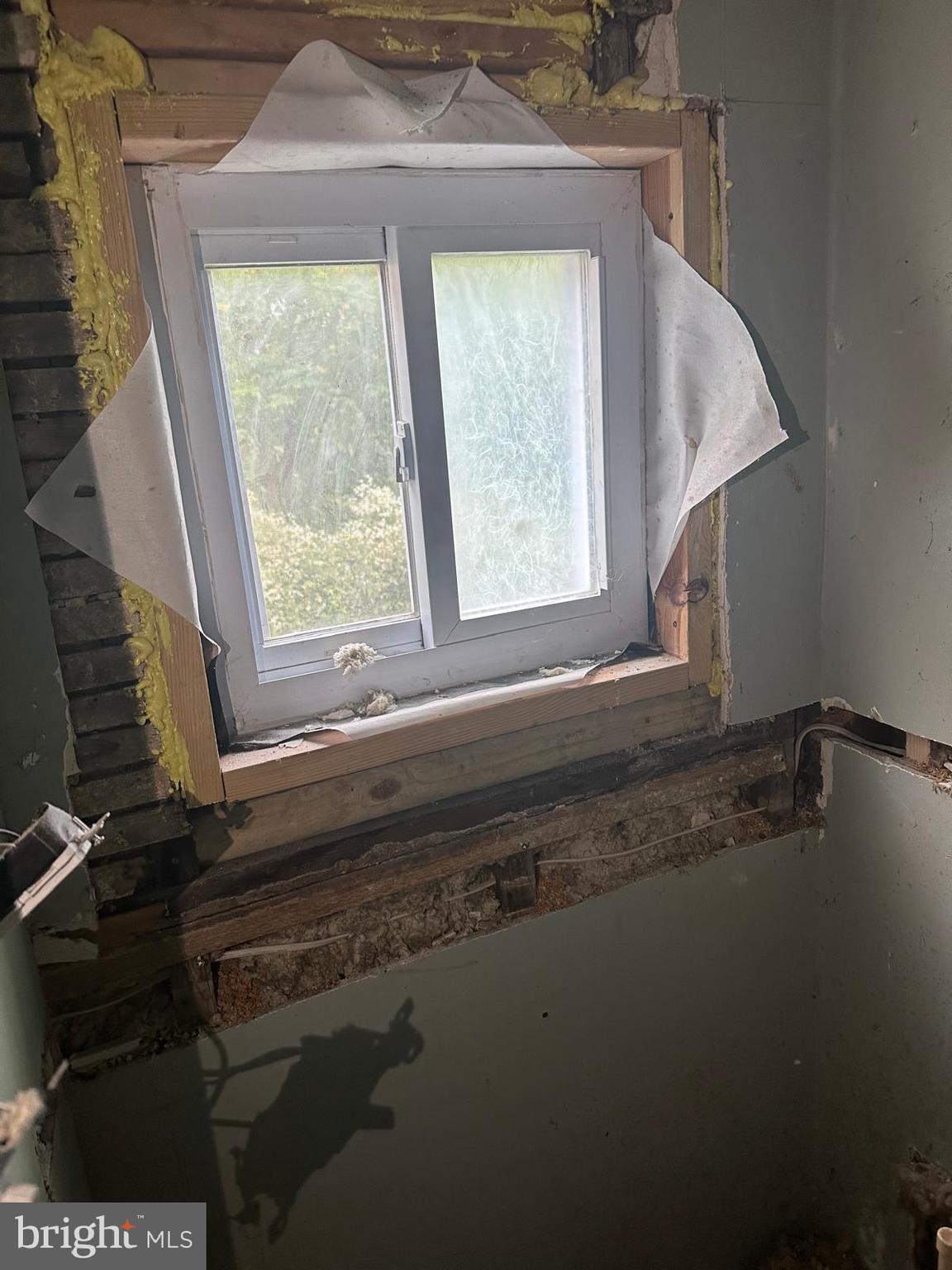 SANDTOWN-WINCHESTER - Residential