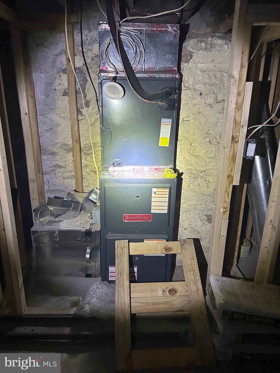 SANDTOWN-WINCHESTER - Residential