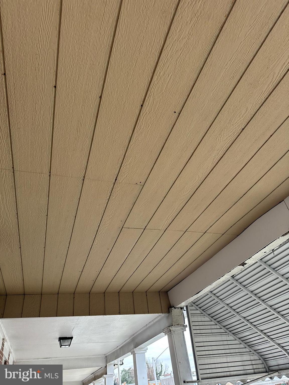 SANDTOWN-WINCHESTER - Residential