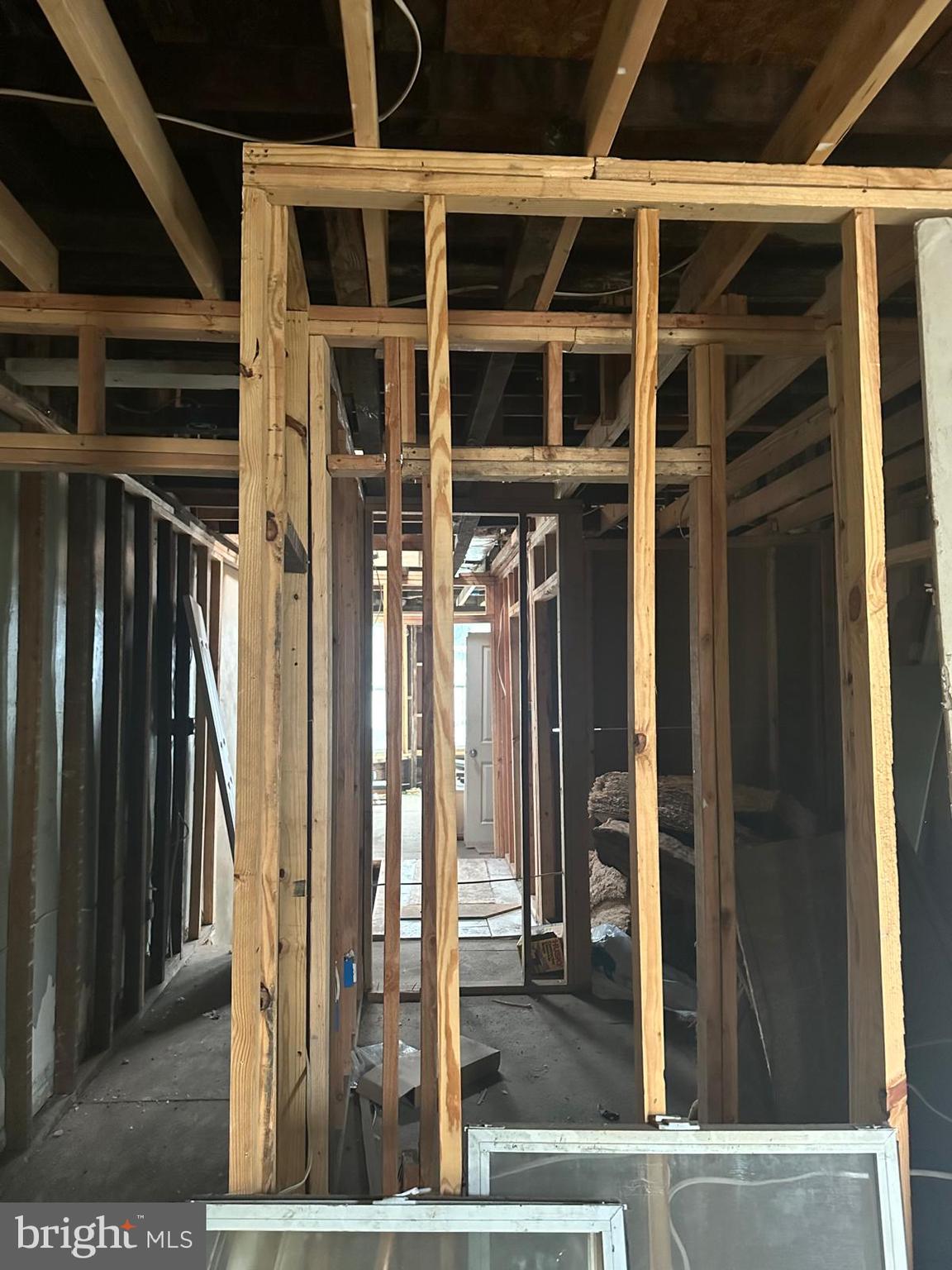 SANDTOWN-WINCHESTER - Residential