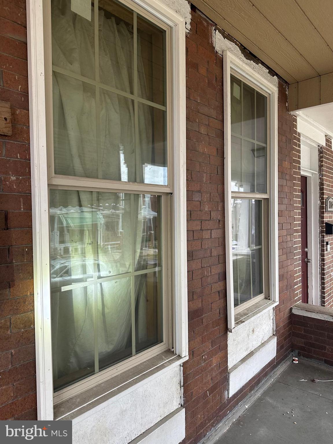 SANDTOWN-WINCHESTER - Residential