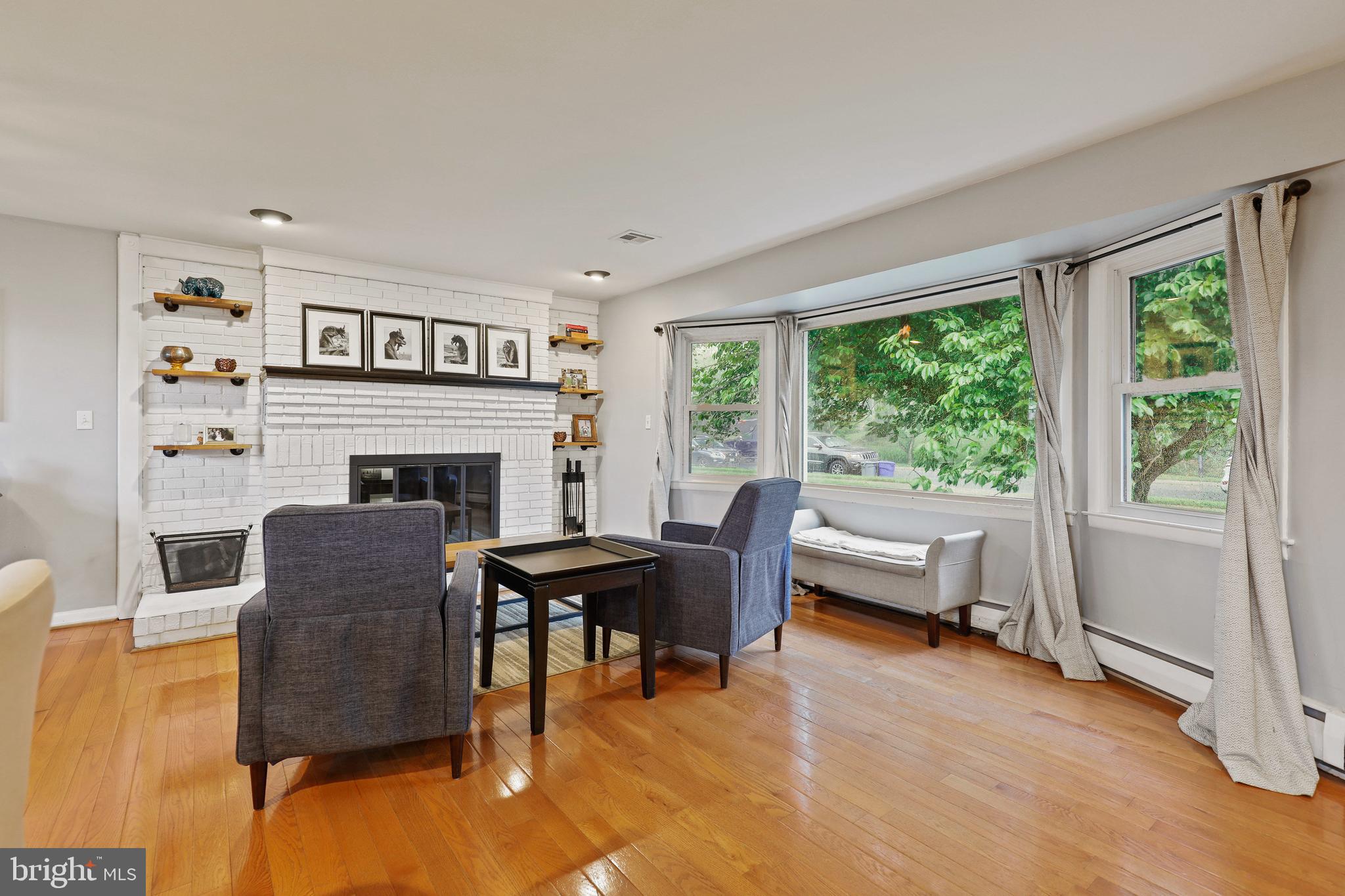 CAMPUS HILLS - Residential