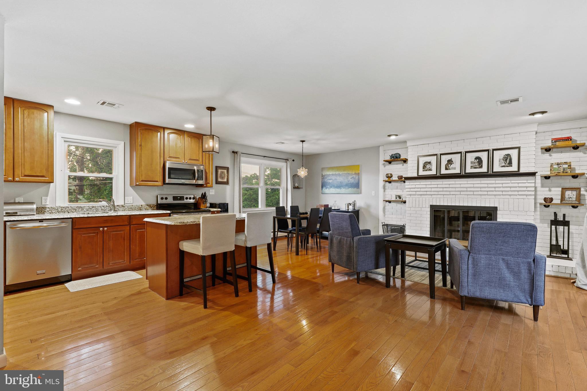 CAMPUS HILLS - Residential