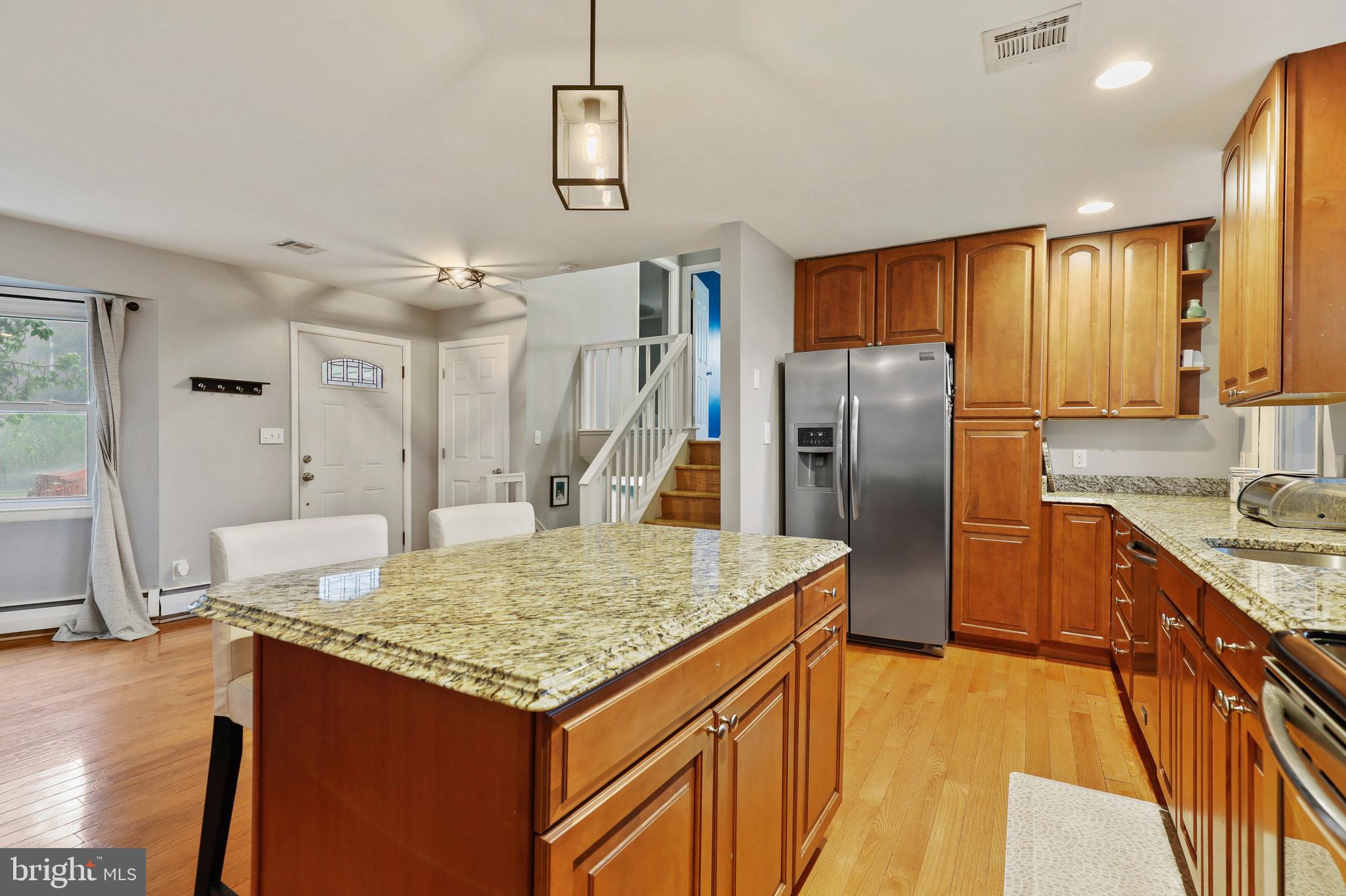 CAMPUS HILLS - Residential