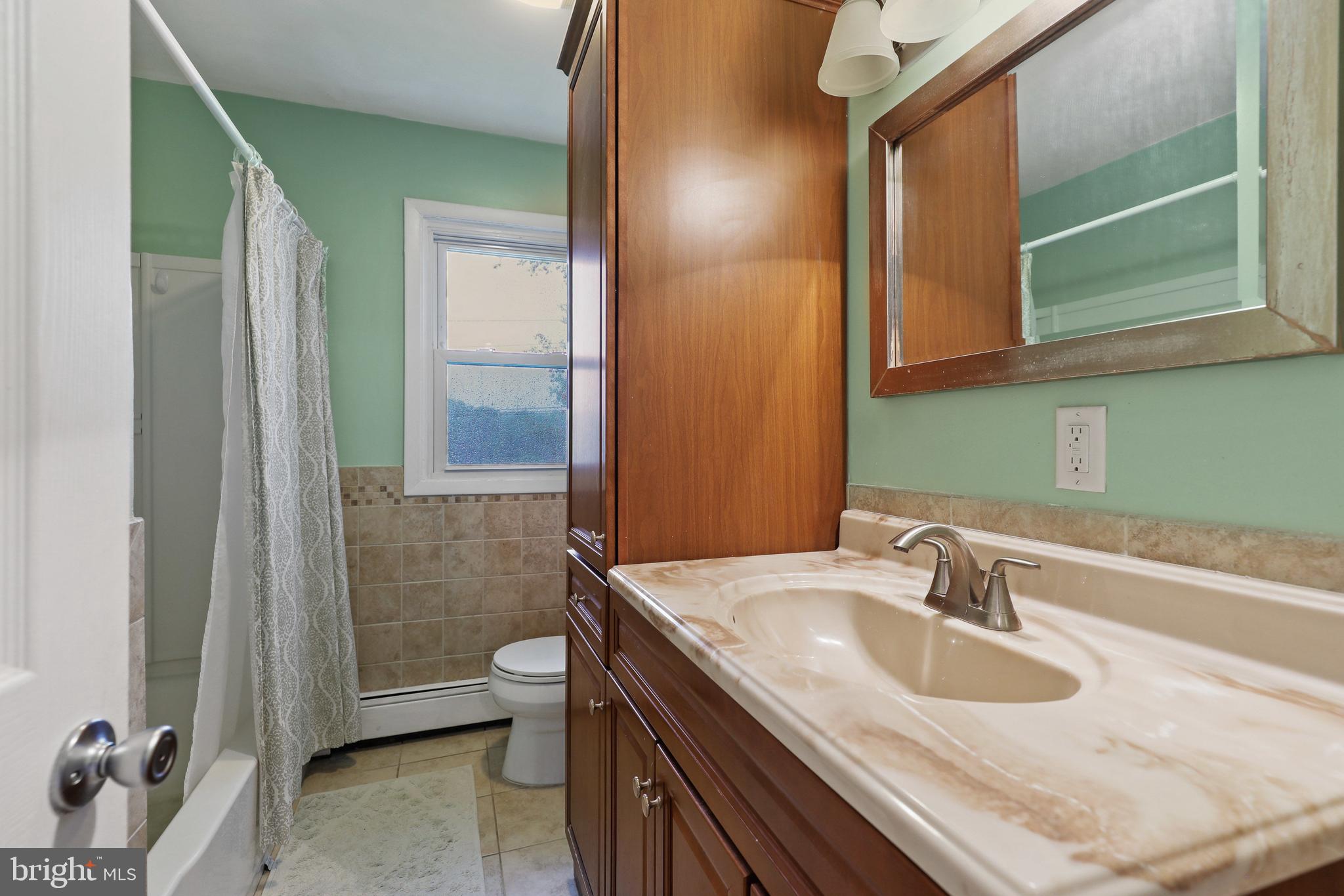 CAMPUS HILLS - Residential