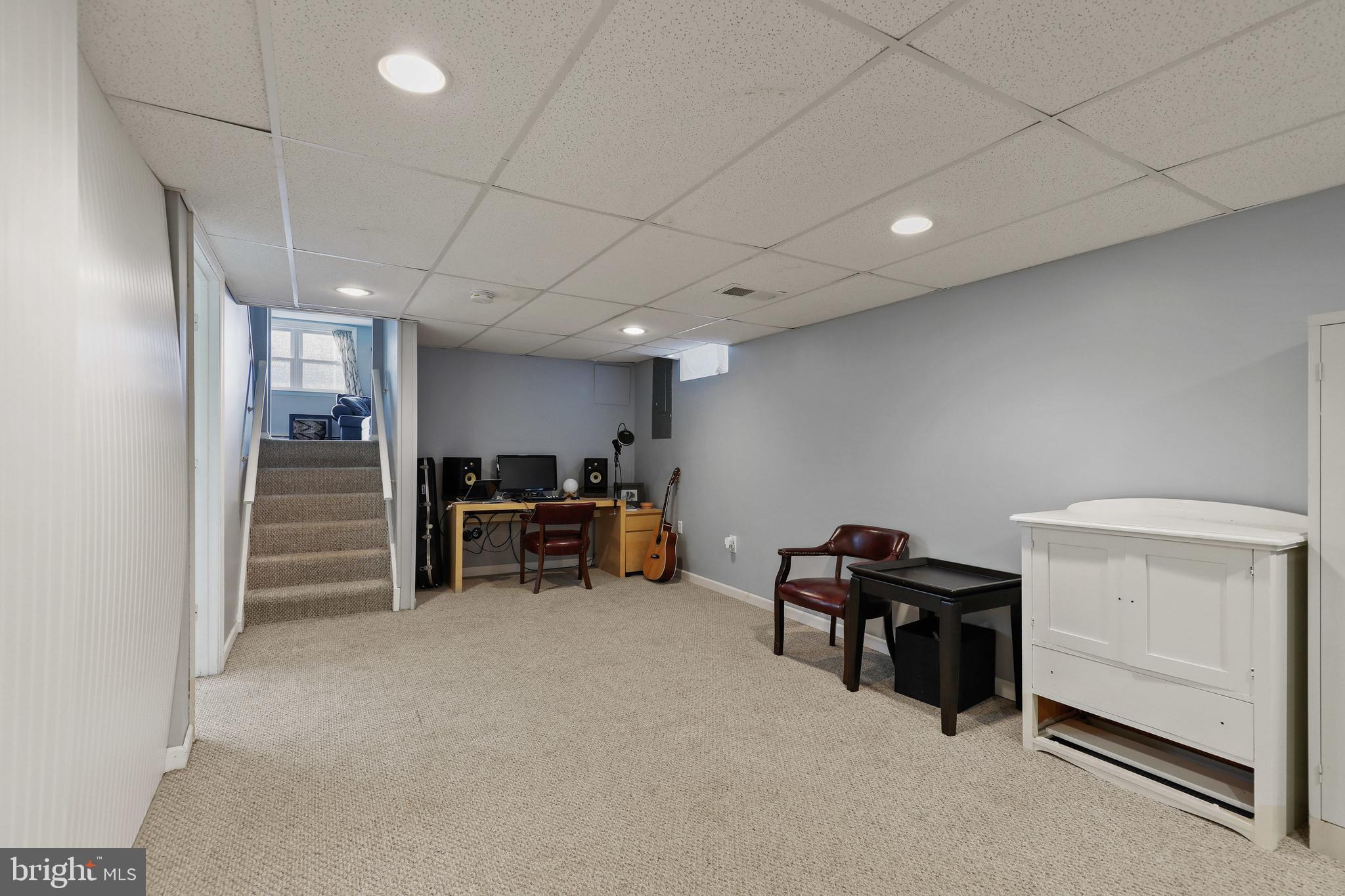 CAMPUS HILLS - Residential