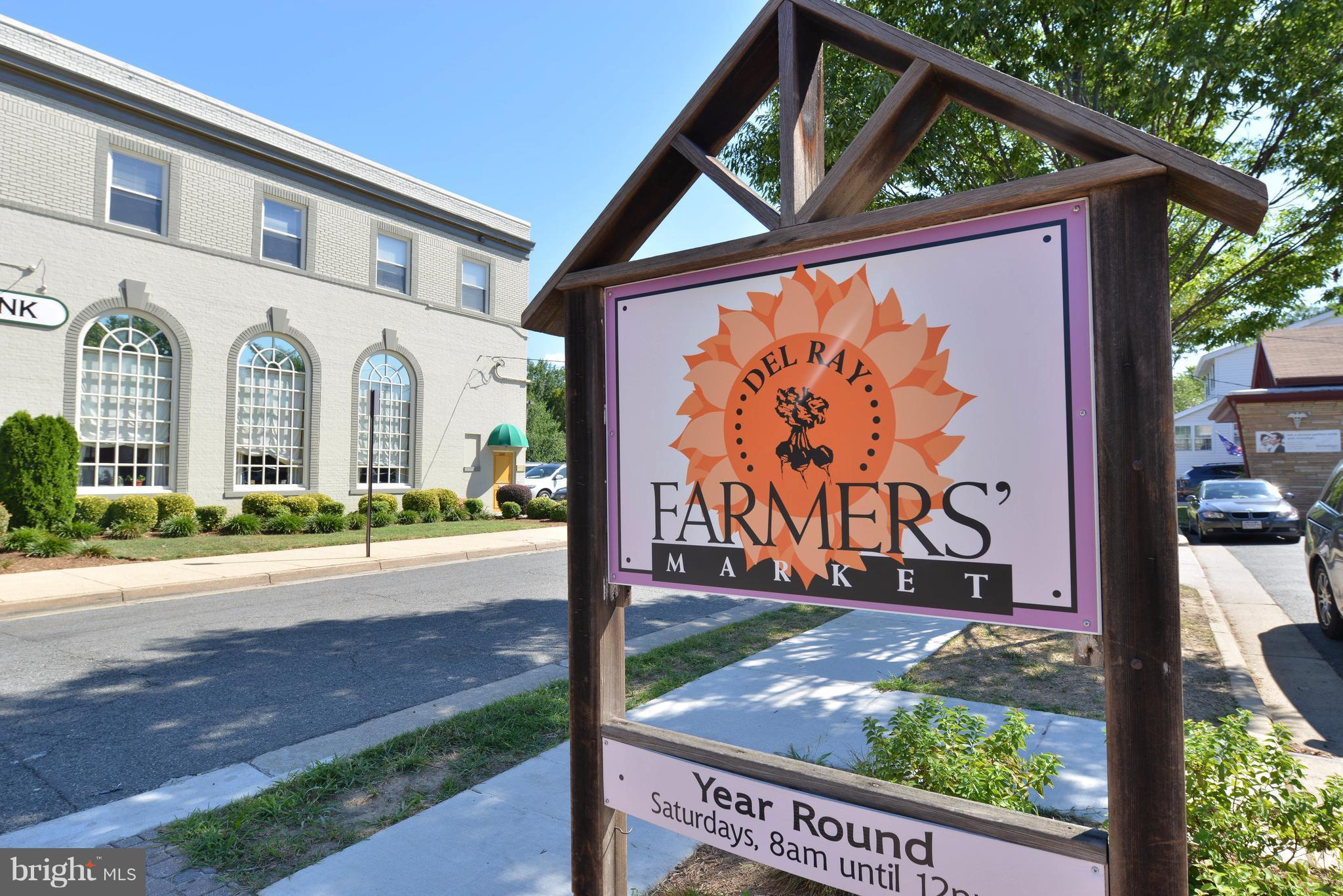 WARWICK VILLAGE - Residential