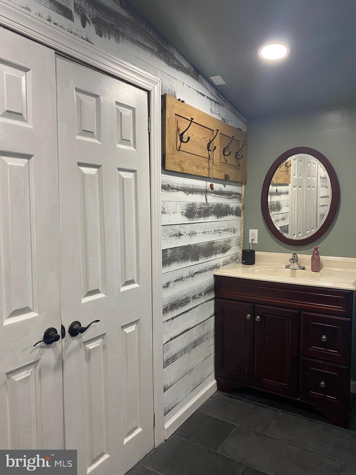 POPLAR GROVE - Residential