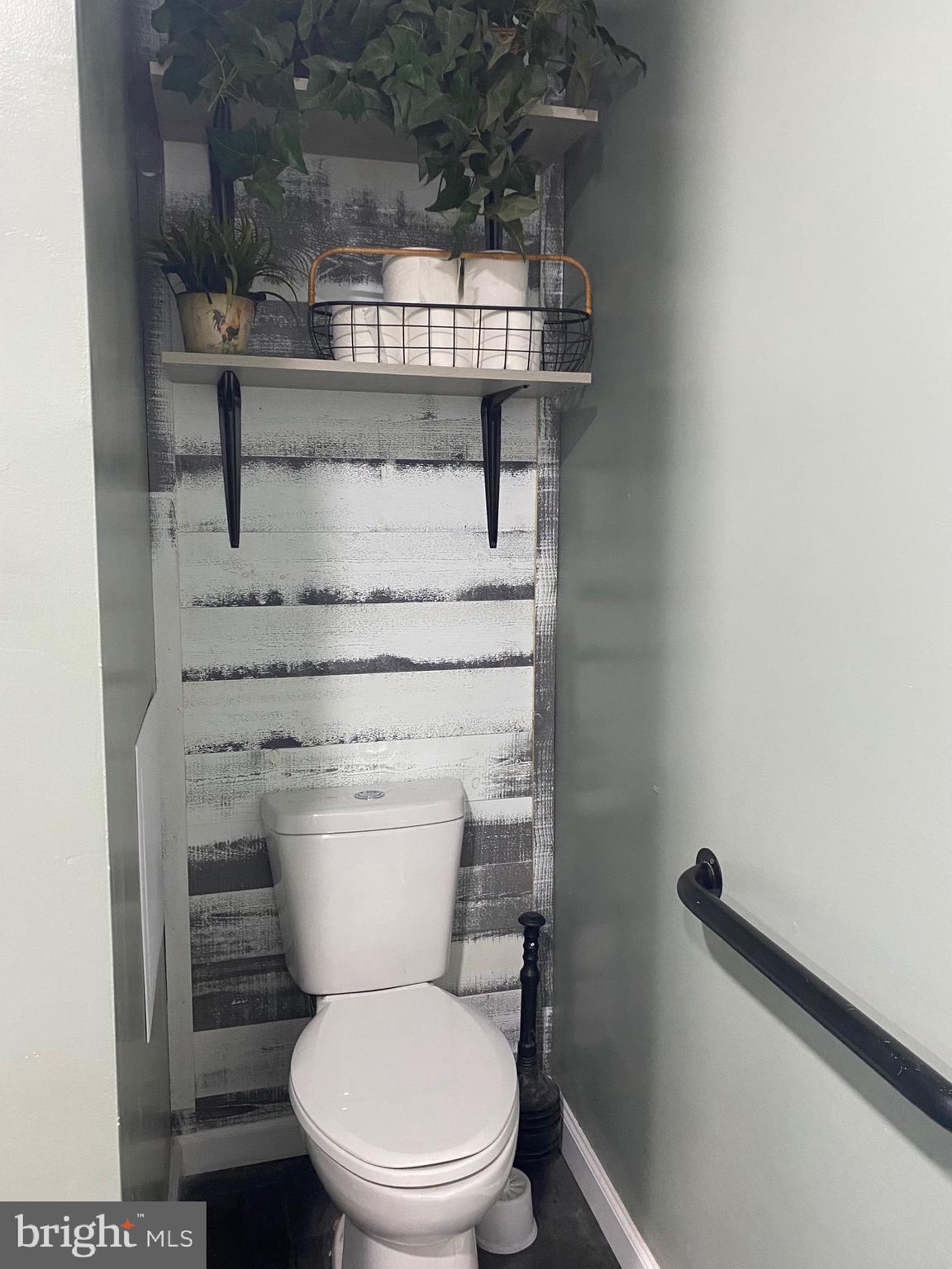 POPLAR GROVE - Residential