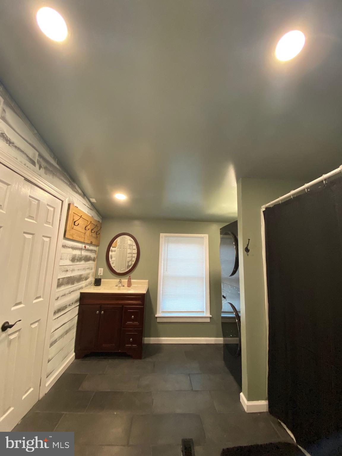 POPLAR GROVE - Residential