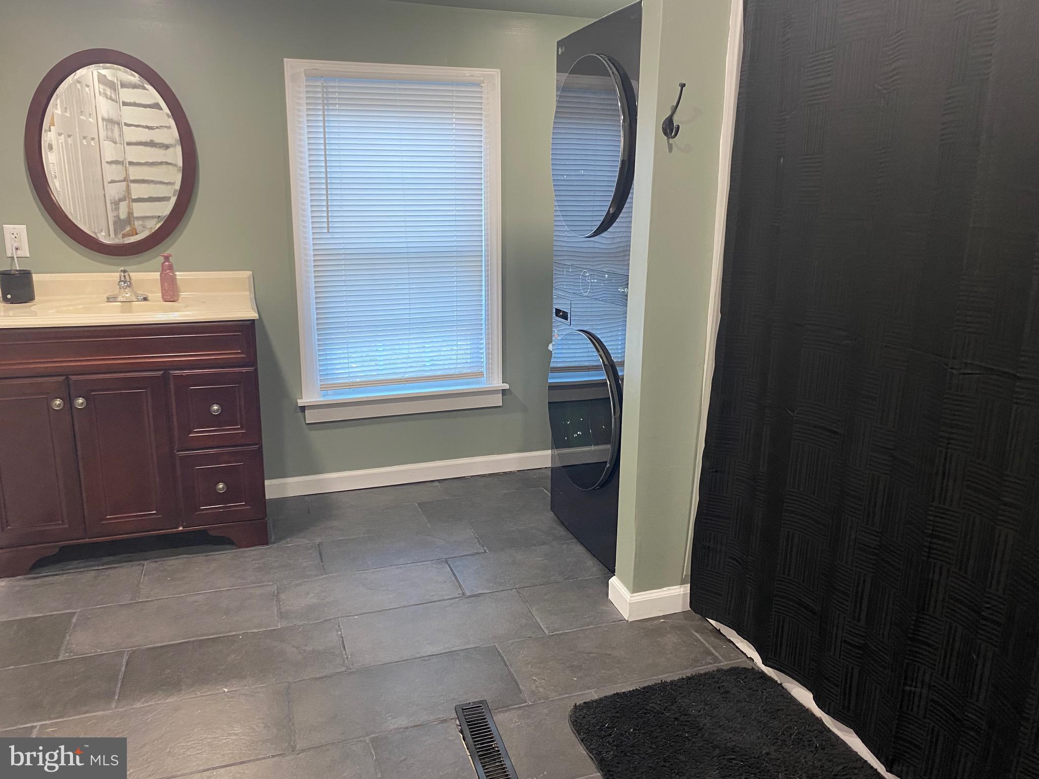 POPLAR GROVE - Residential