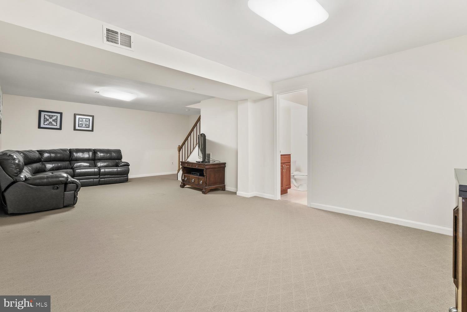 PLAINFIELD ORCHARDS - Residential