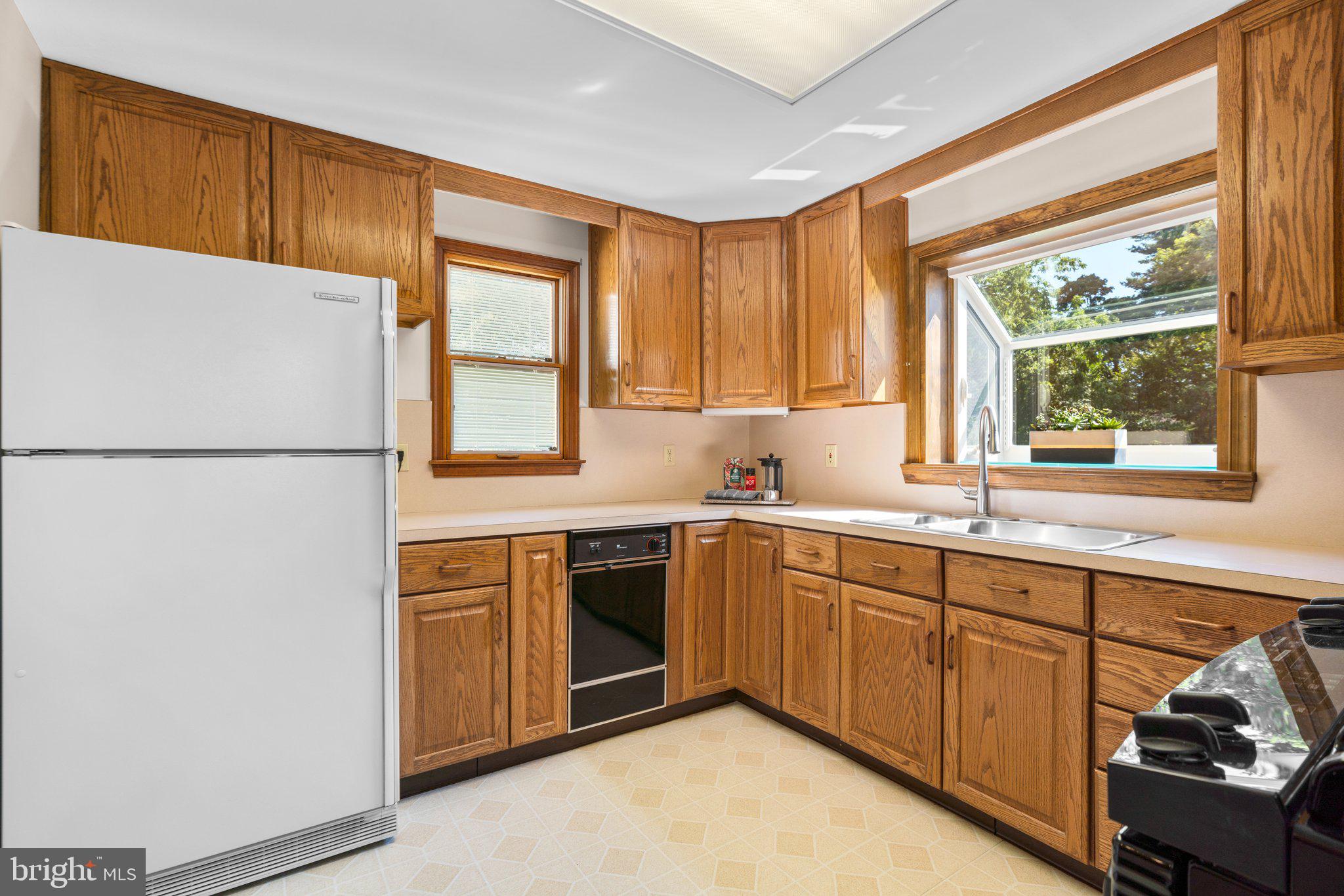 ELVATON ACRES - Residential