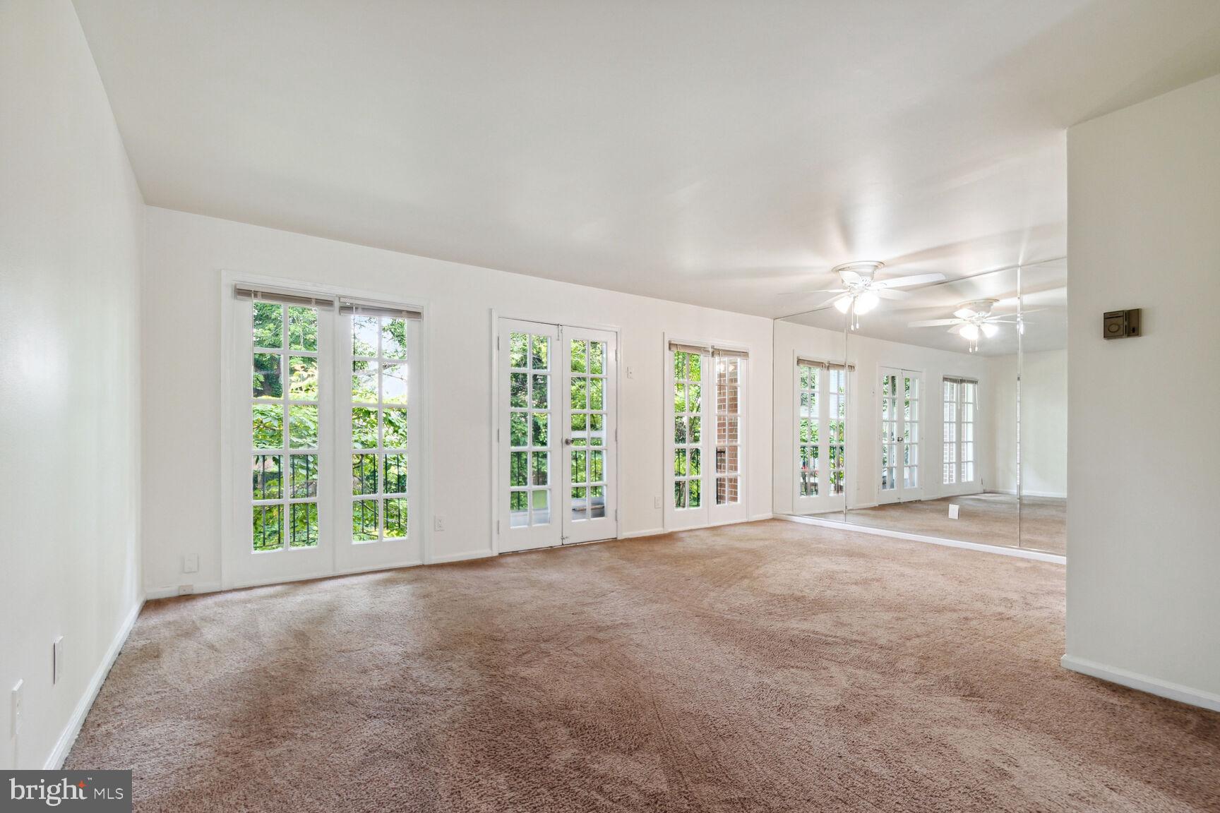 WOODSIDE VILLAGE - Residential