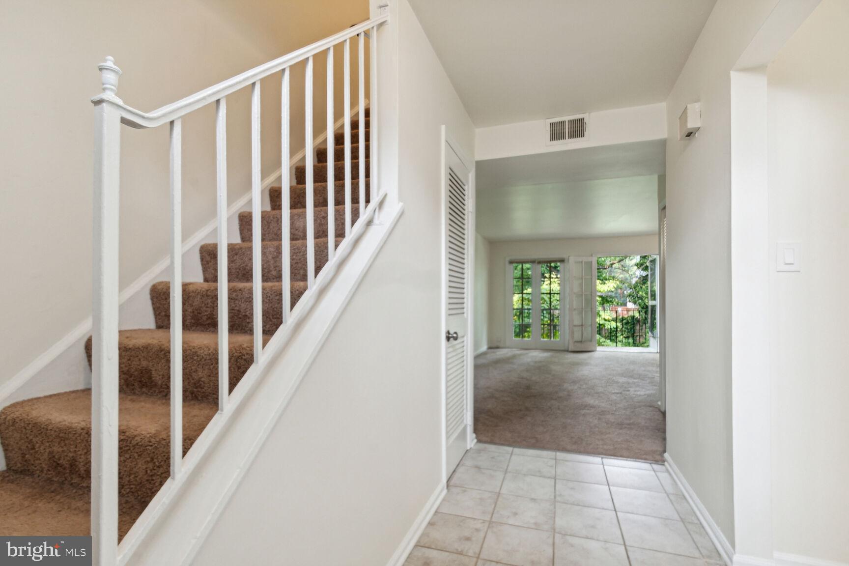 WOODSIDE VILLAGE - Residential