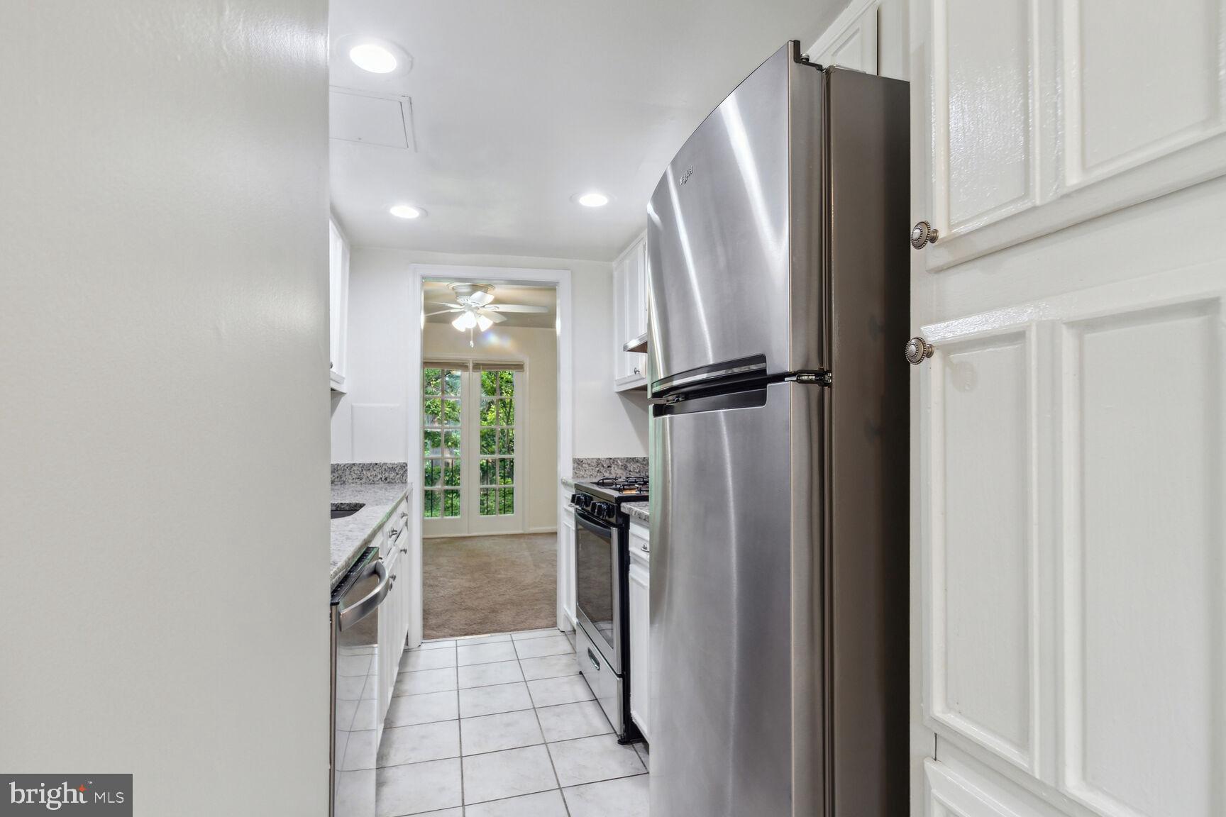 WOODSIDE VILLAGE - Residential