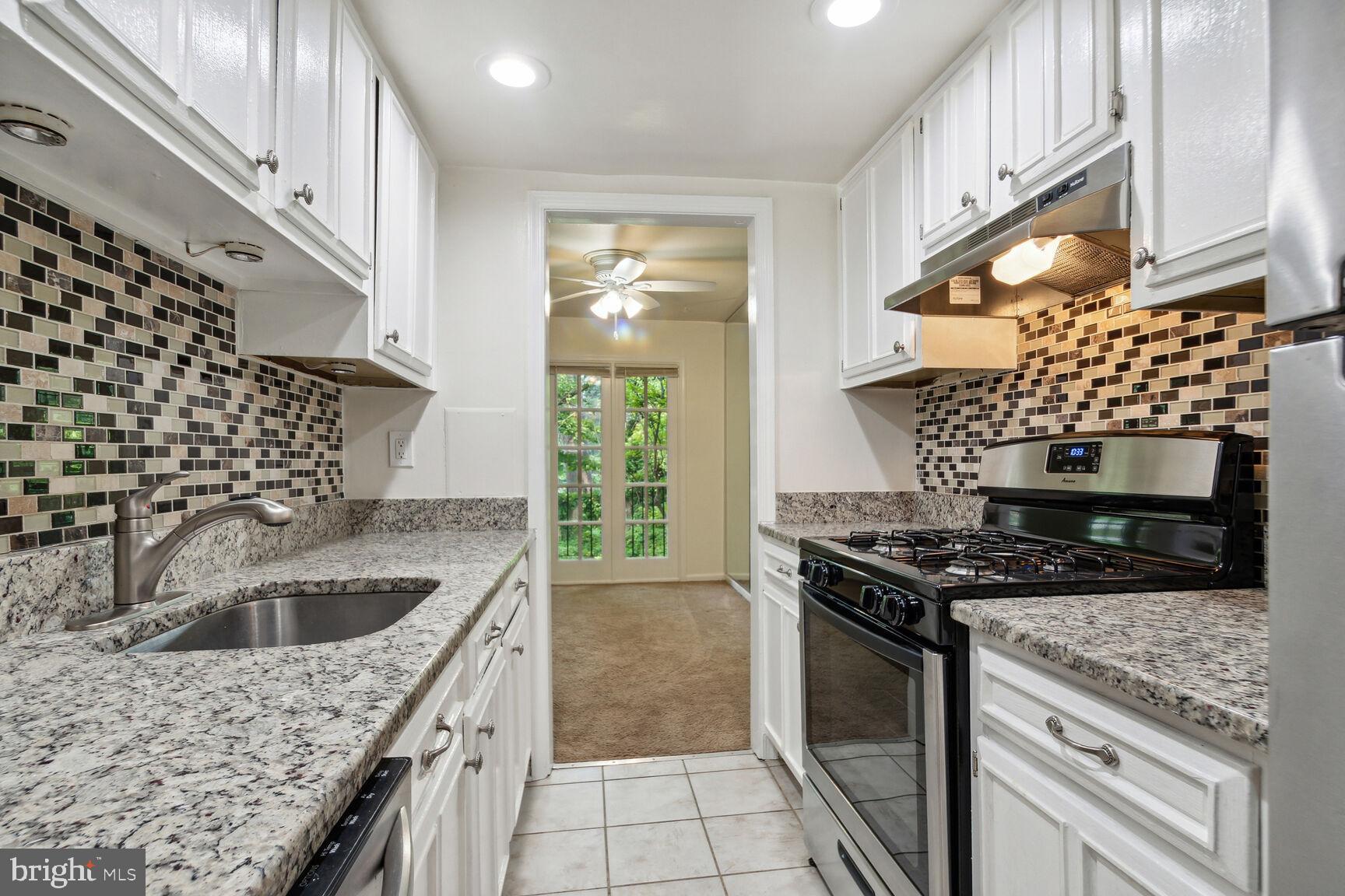 WOODSIDE VILLAGE - Residential