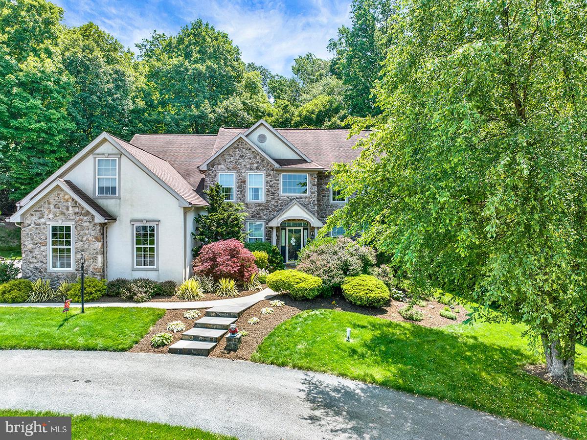 404 HERINGTON DRIVE