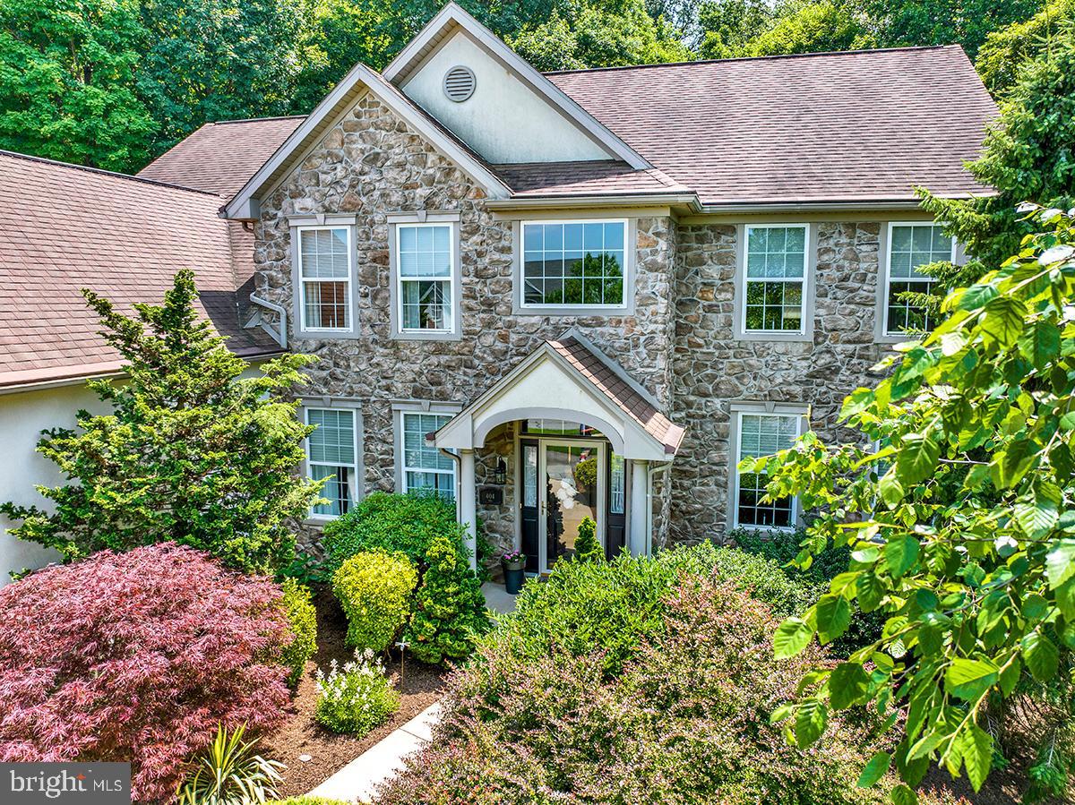 404 HERINGTON DRIVE