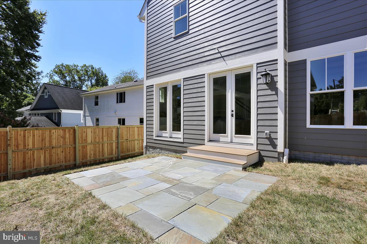 GLEN MAR PARK - Residential