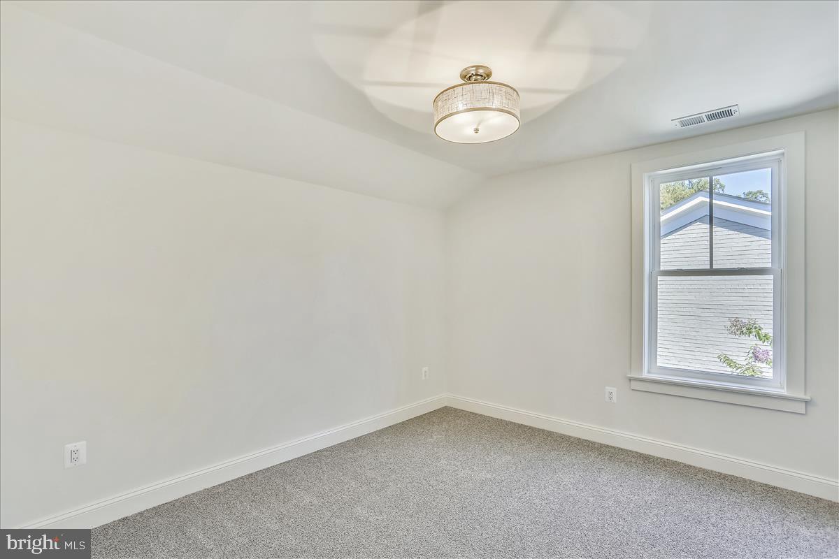 GLEN MAR PARK - Residential