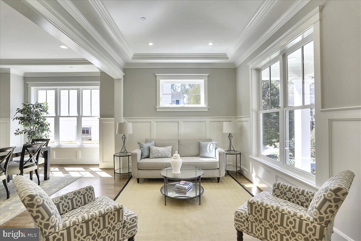 GLEN MAR PARK - Residential