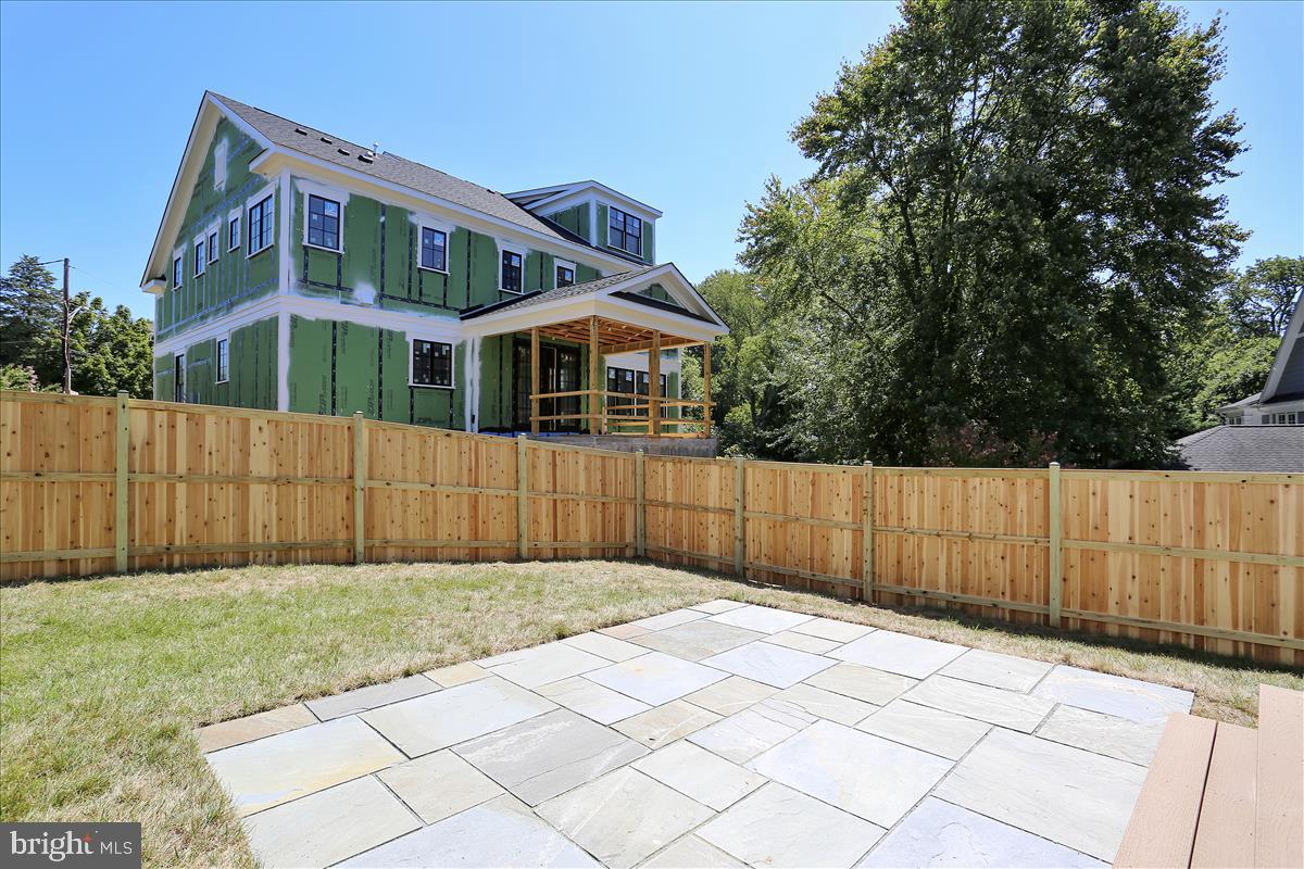 GLEN MAR PARK - Residential