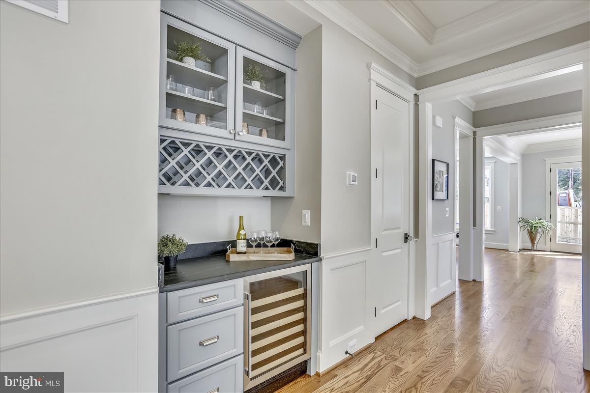 GLEN MAR PARK - Residential