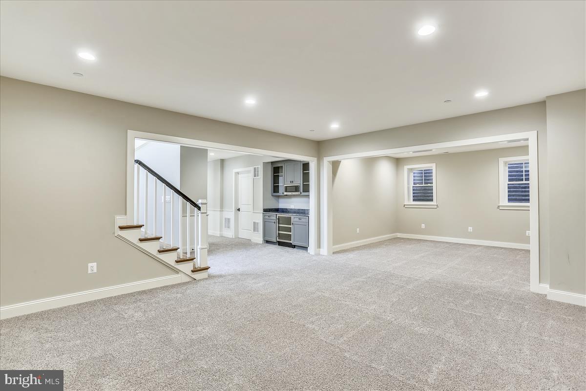 GLEN MAR PARK - Residential