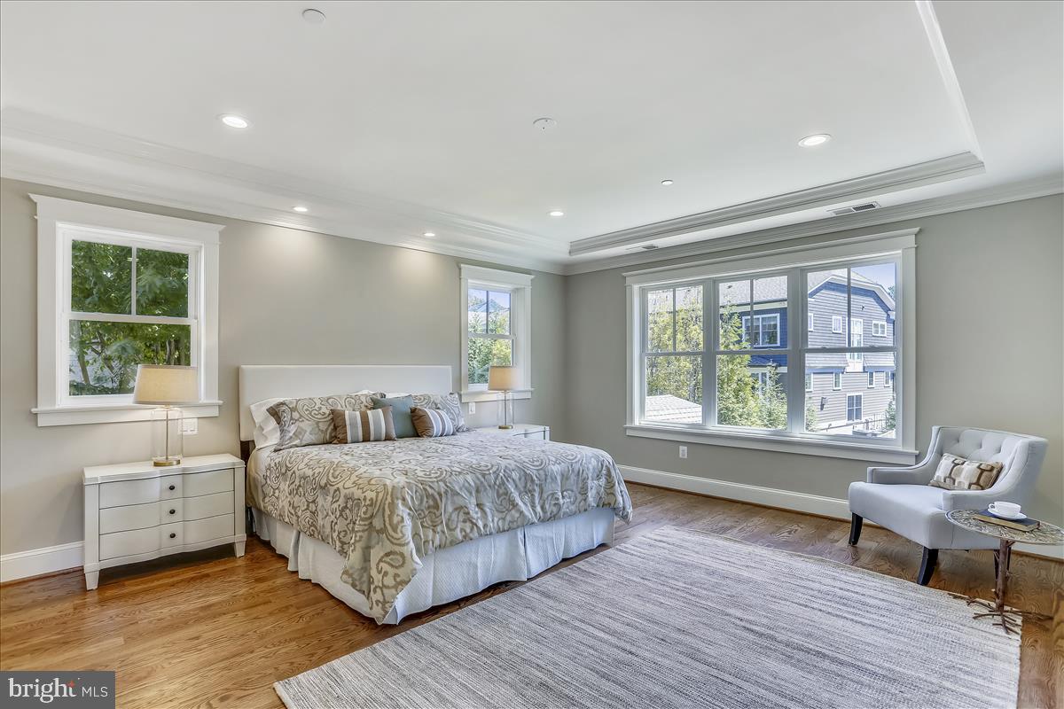 GLEN MAR PARK - Residential