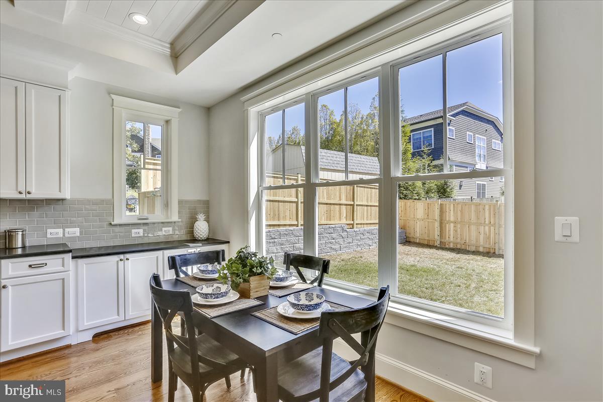 GLEN MAR PARK - Residential