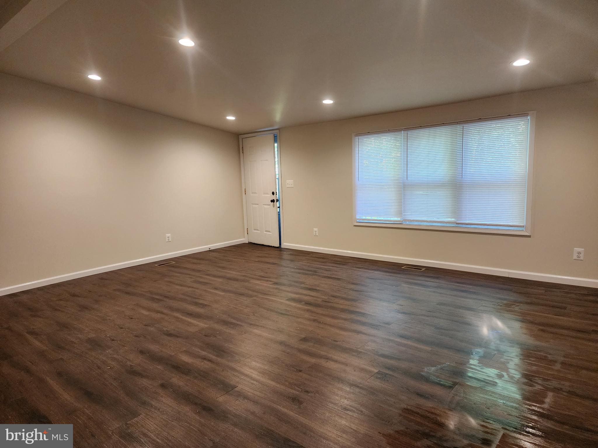 CALIFORNIA PROFESSIONAL CENTER - Residential Lease