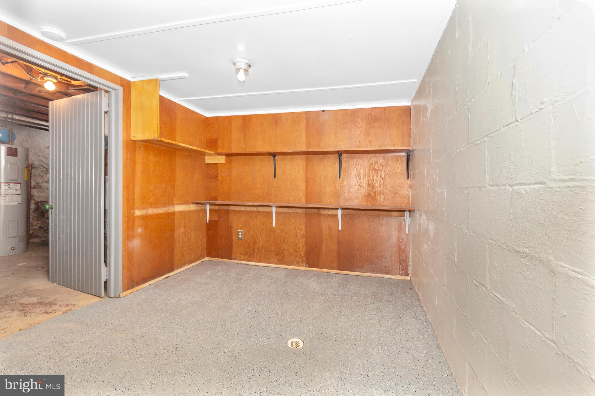 NORTH END - Residential