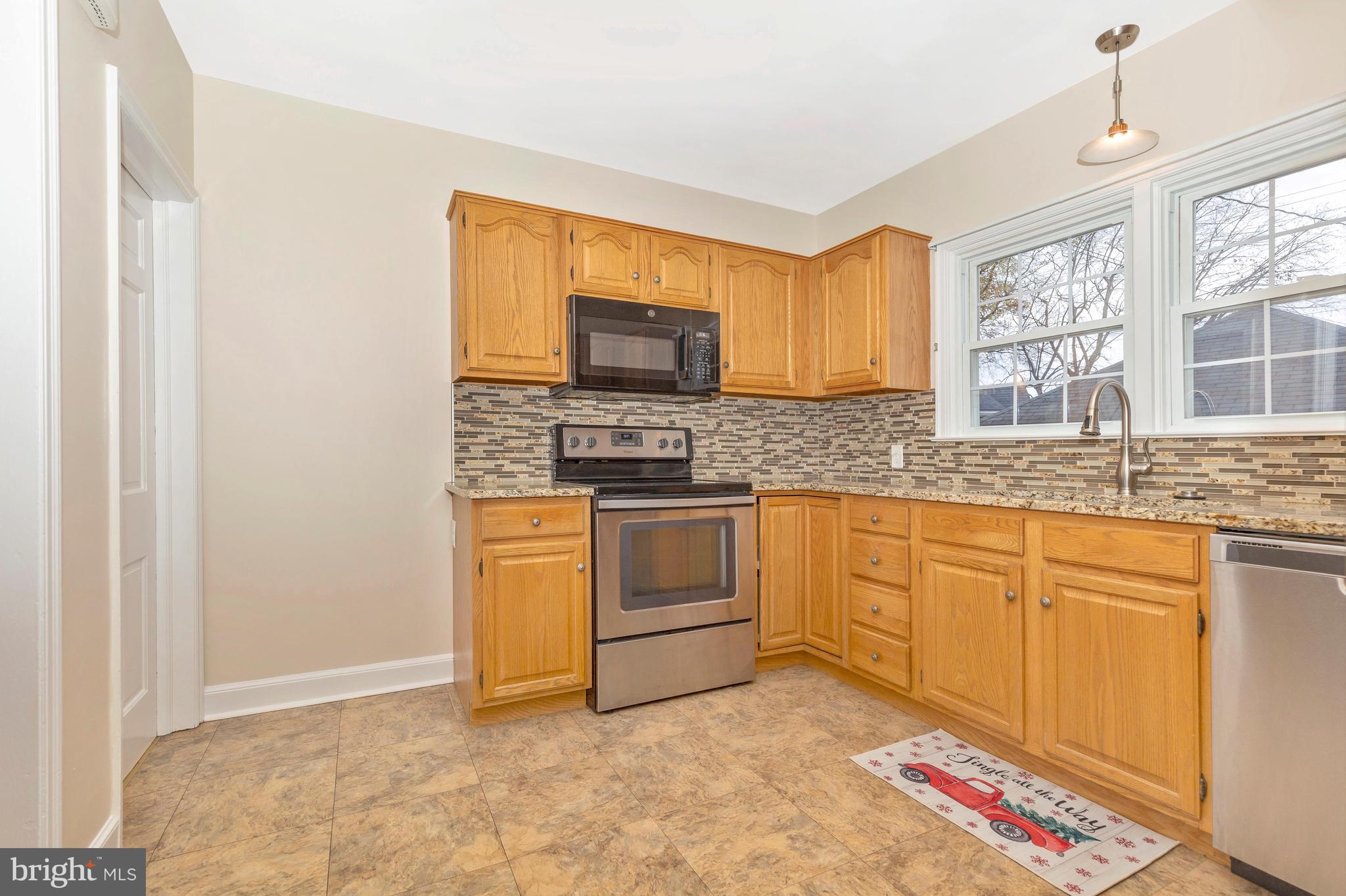 NORTH END - Residential