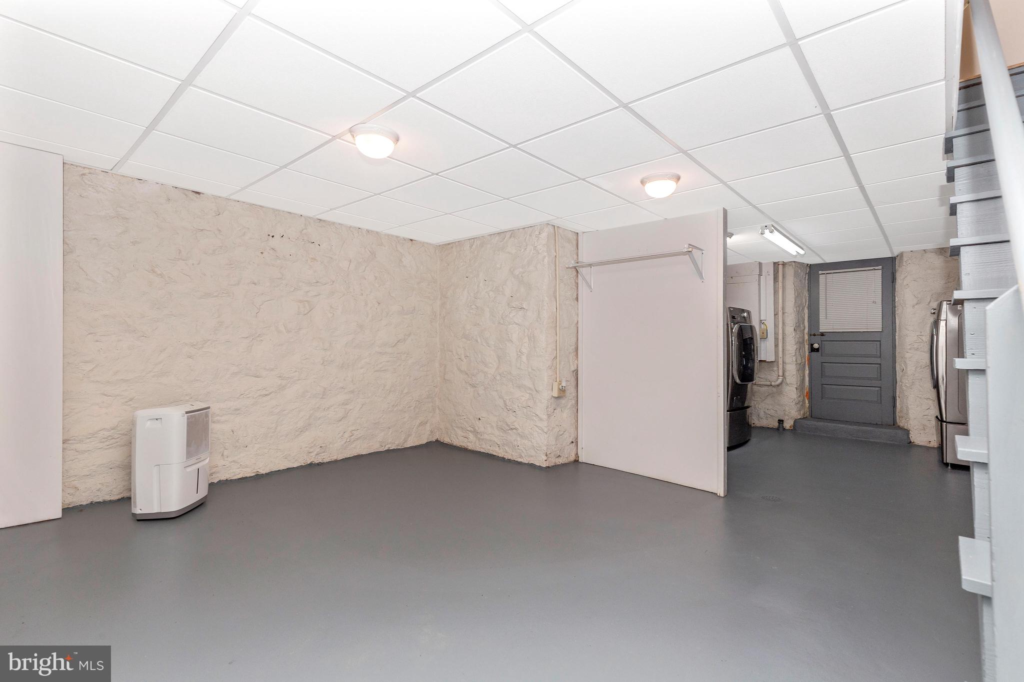 NORTH END - Residential