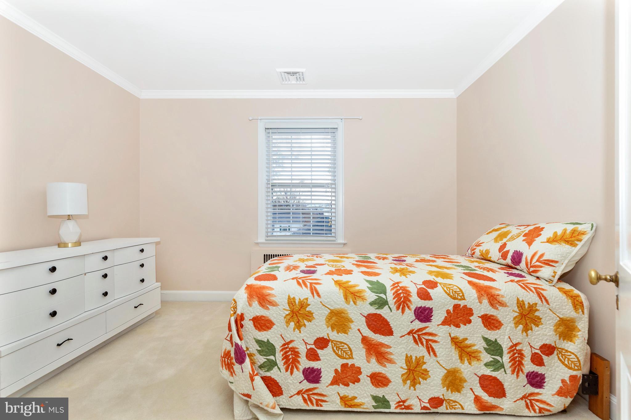 NORTH END - Residential