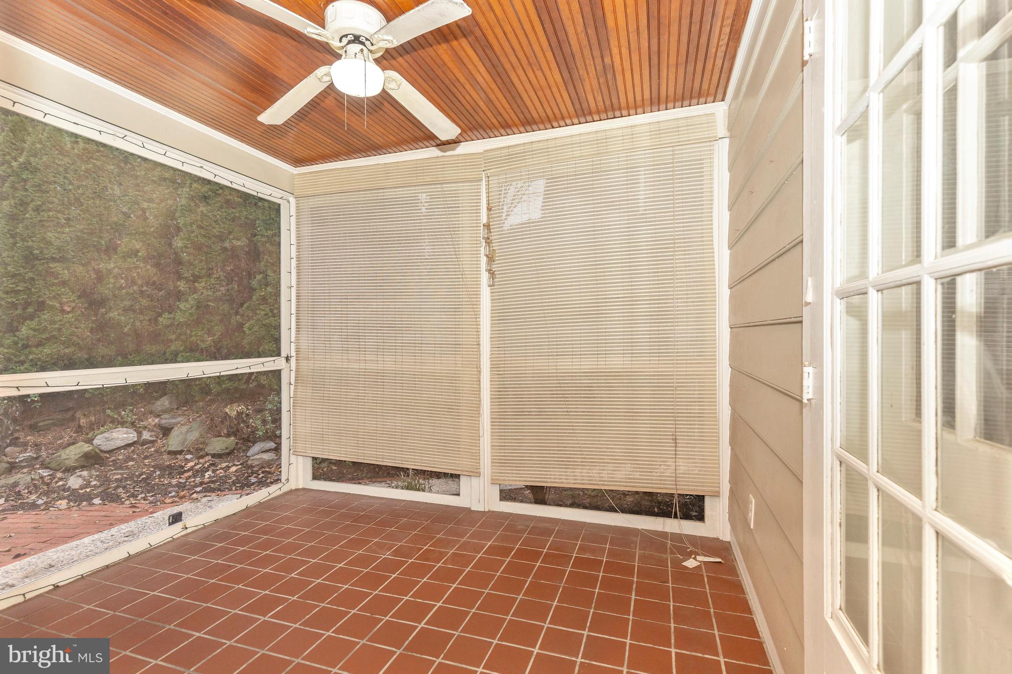 NORTH END - Residential