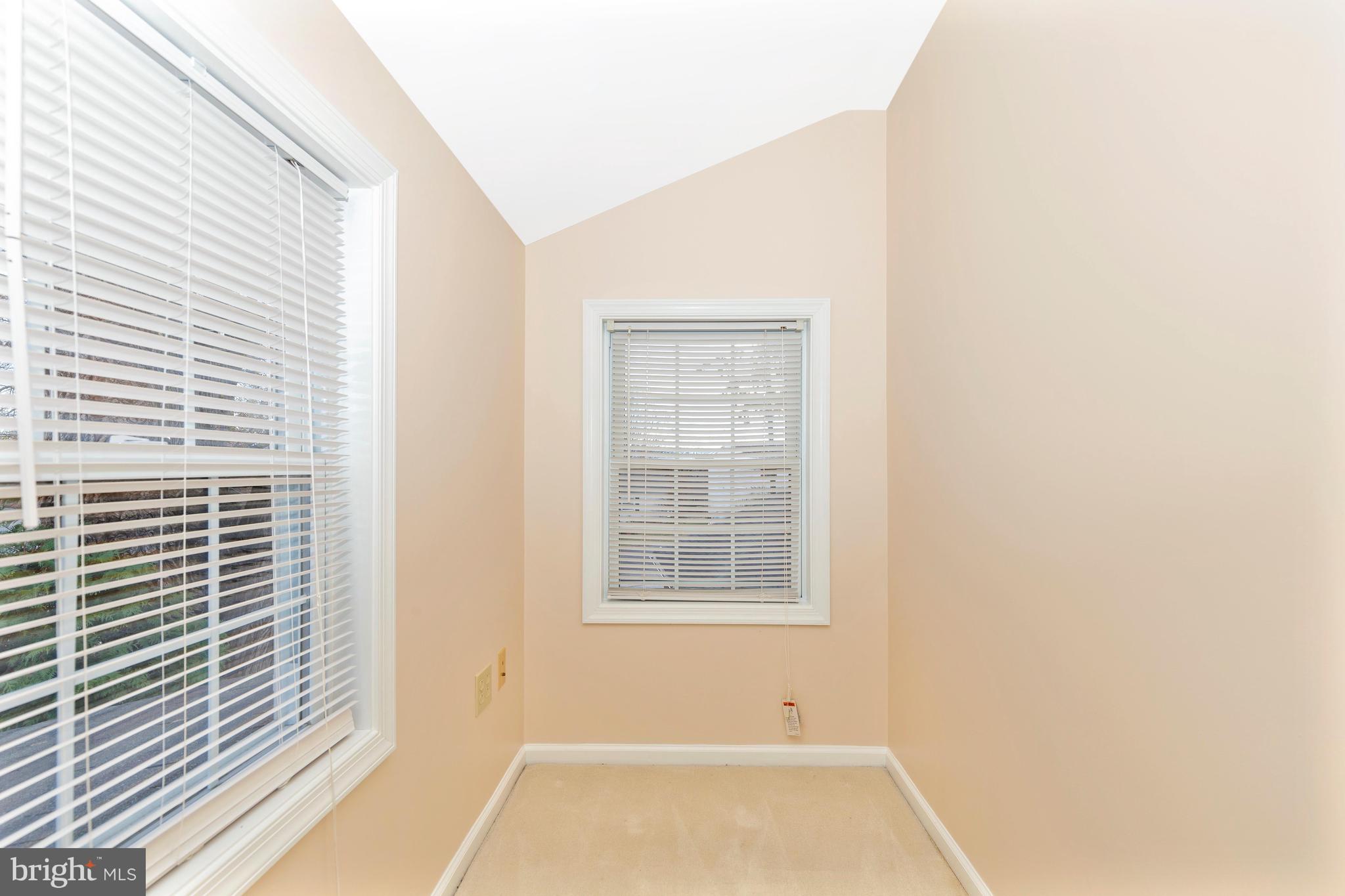 NORTH END - Residential