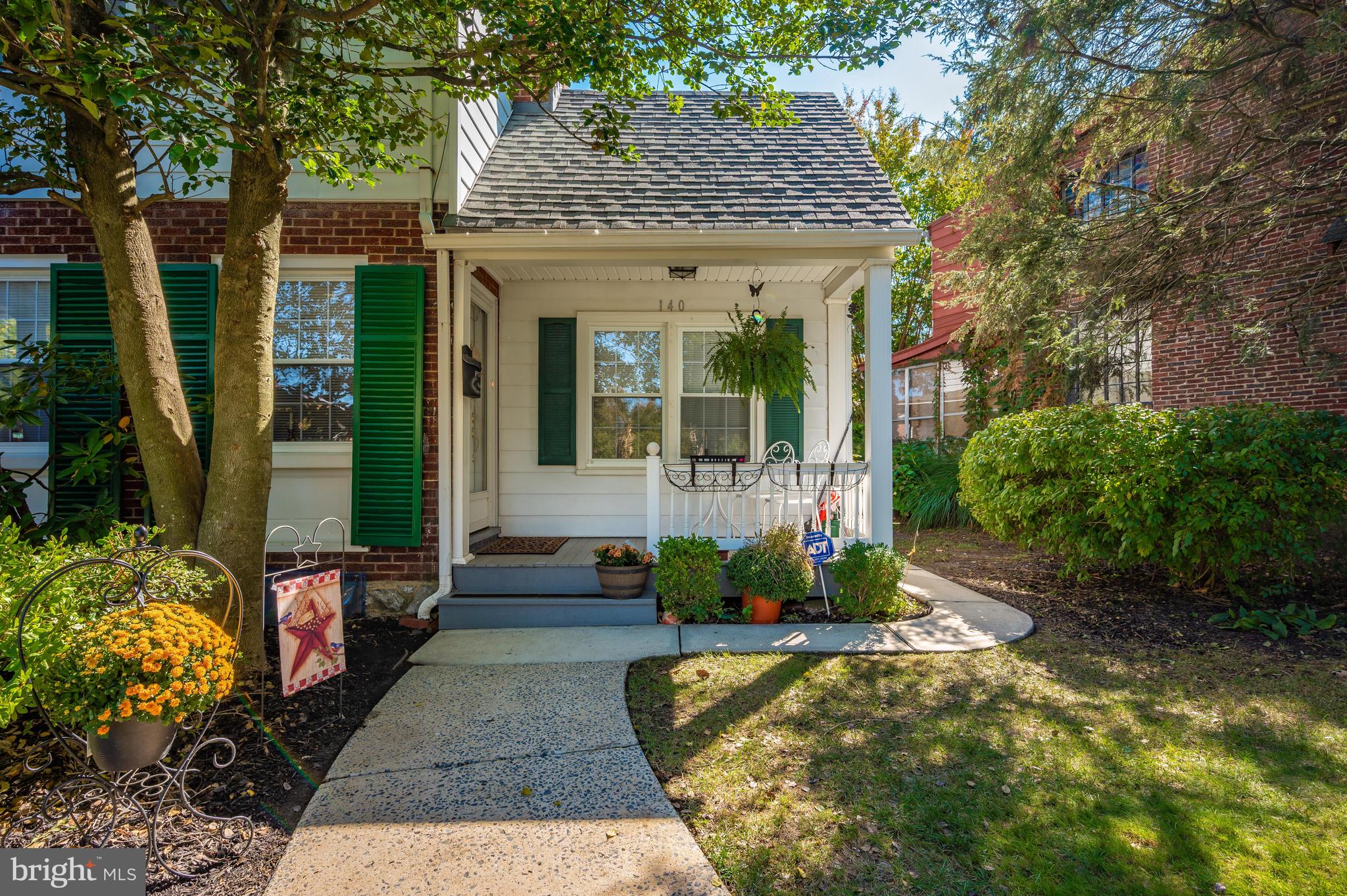 NORTH END - Residential