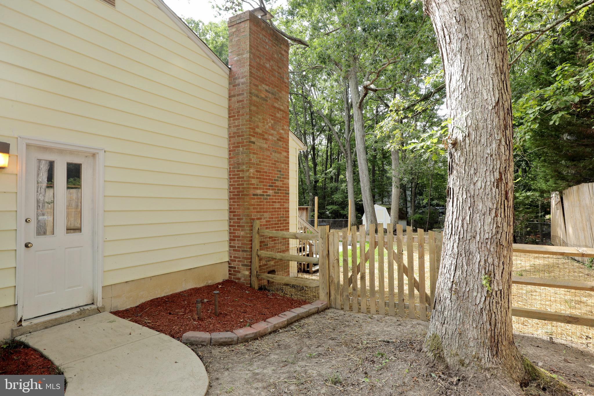 BRETON BAY ESTATES - Residential