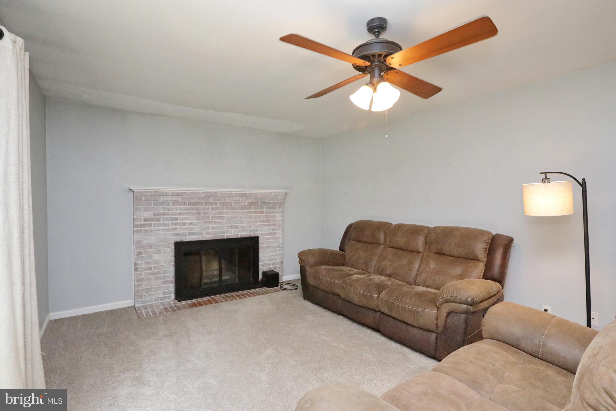 BRETON BAY ESTATES - Residential