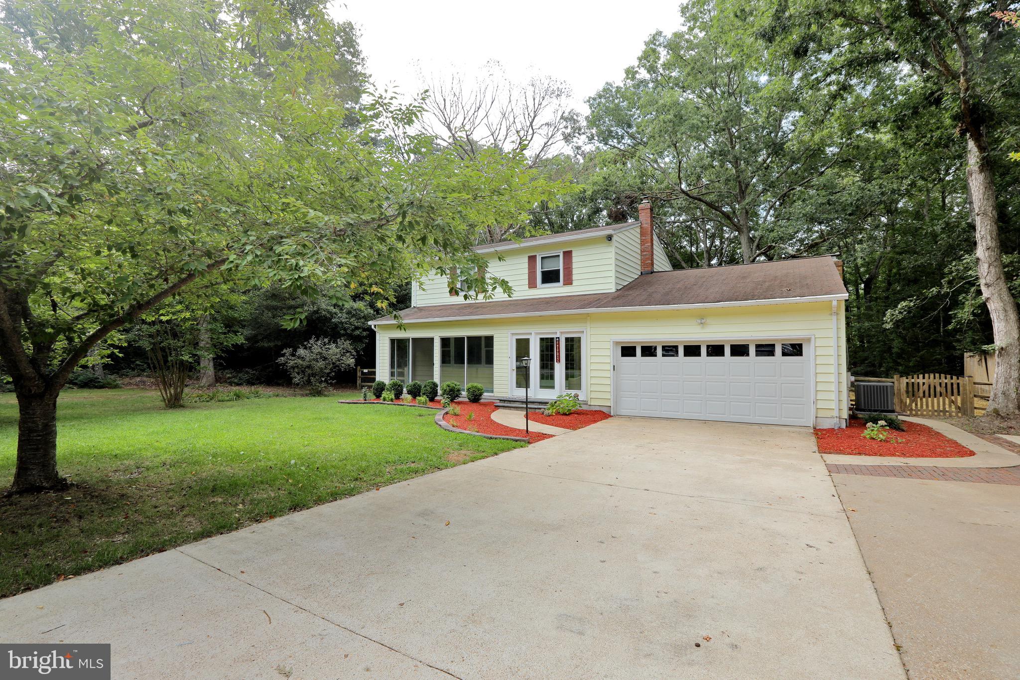 BRETON BAY ESTATES - Residential