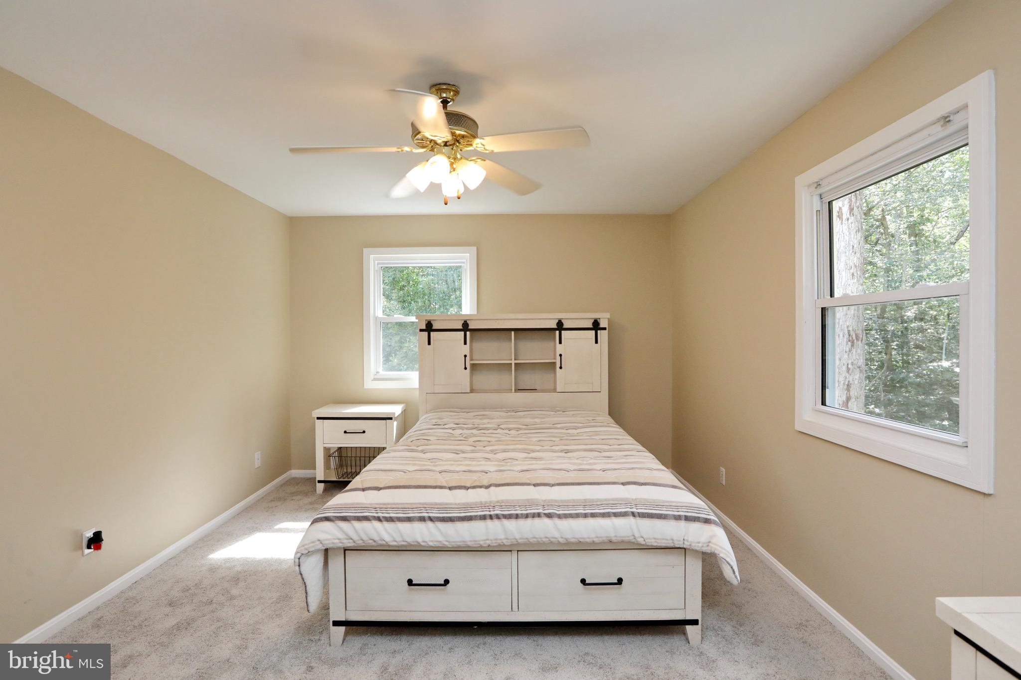 BRETON BAY ESTATES - Residential