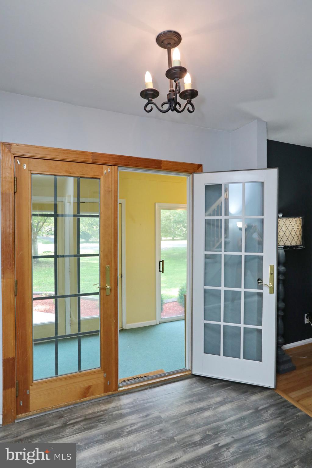 BRETON BAY ESTATES - Residential