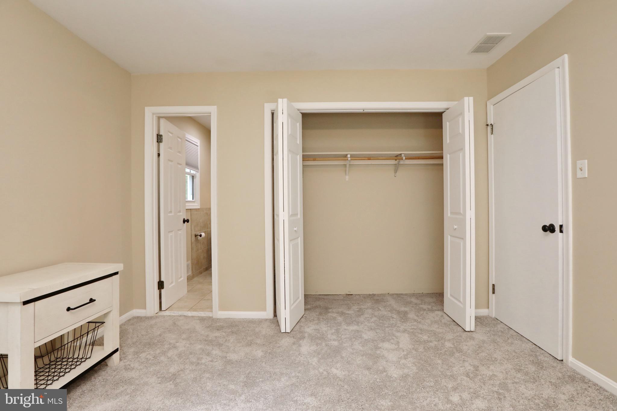 BRETON BAY ESTATES - Residential