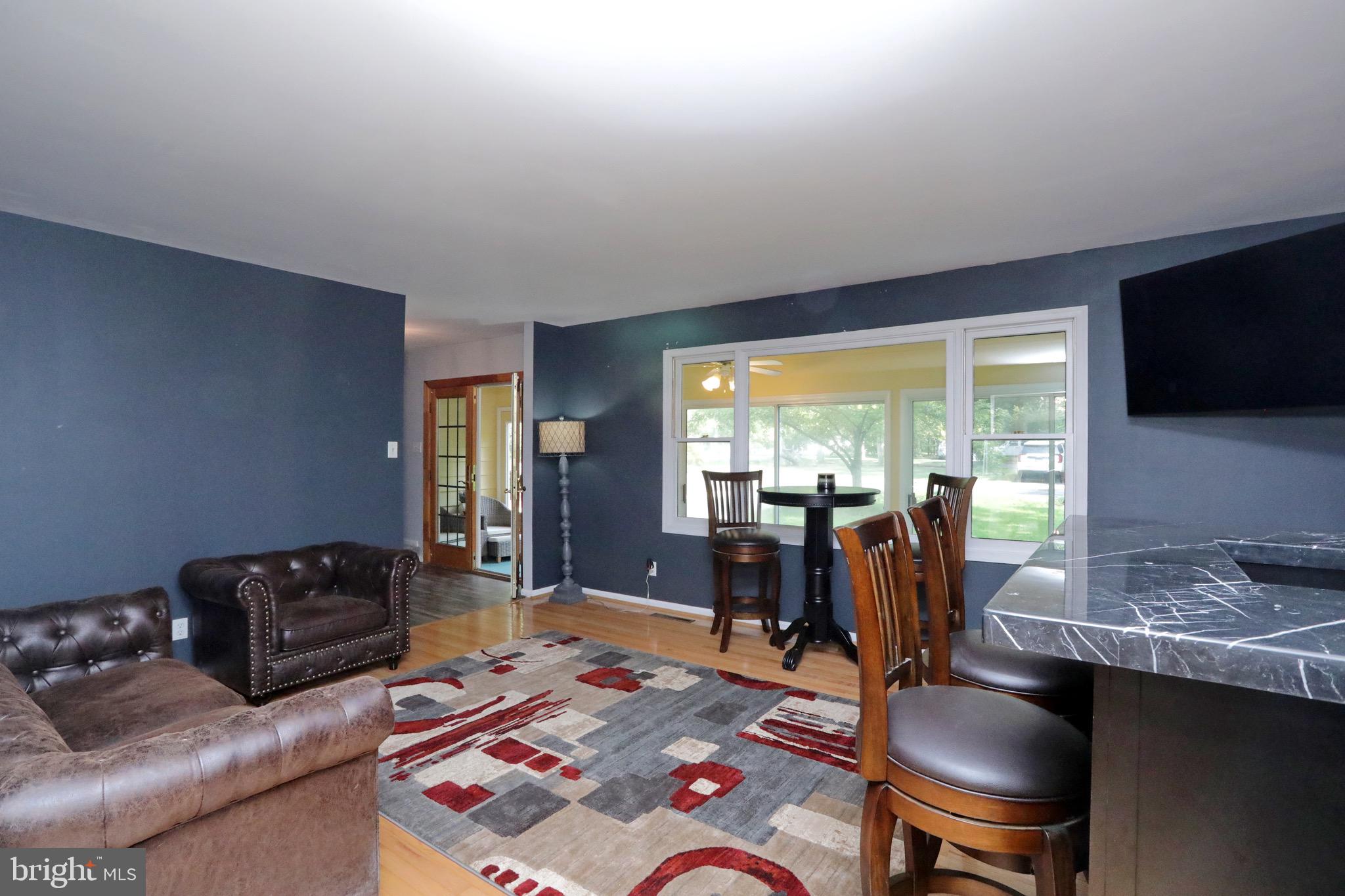 BRETON BAY ESTATES - Residential