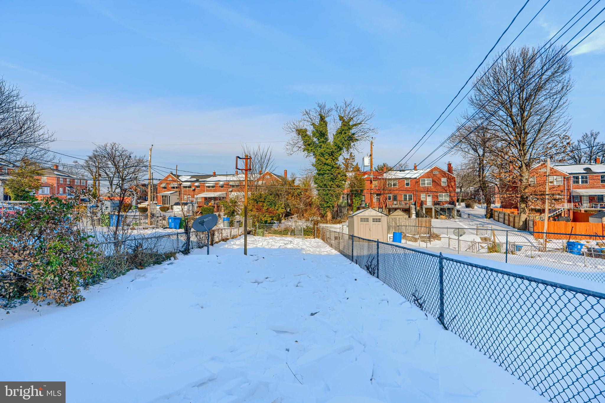 RAMBLEWOOD - Residential