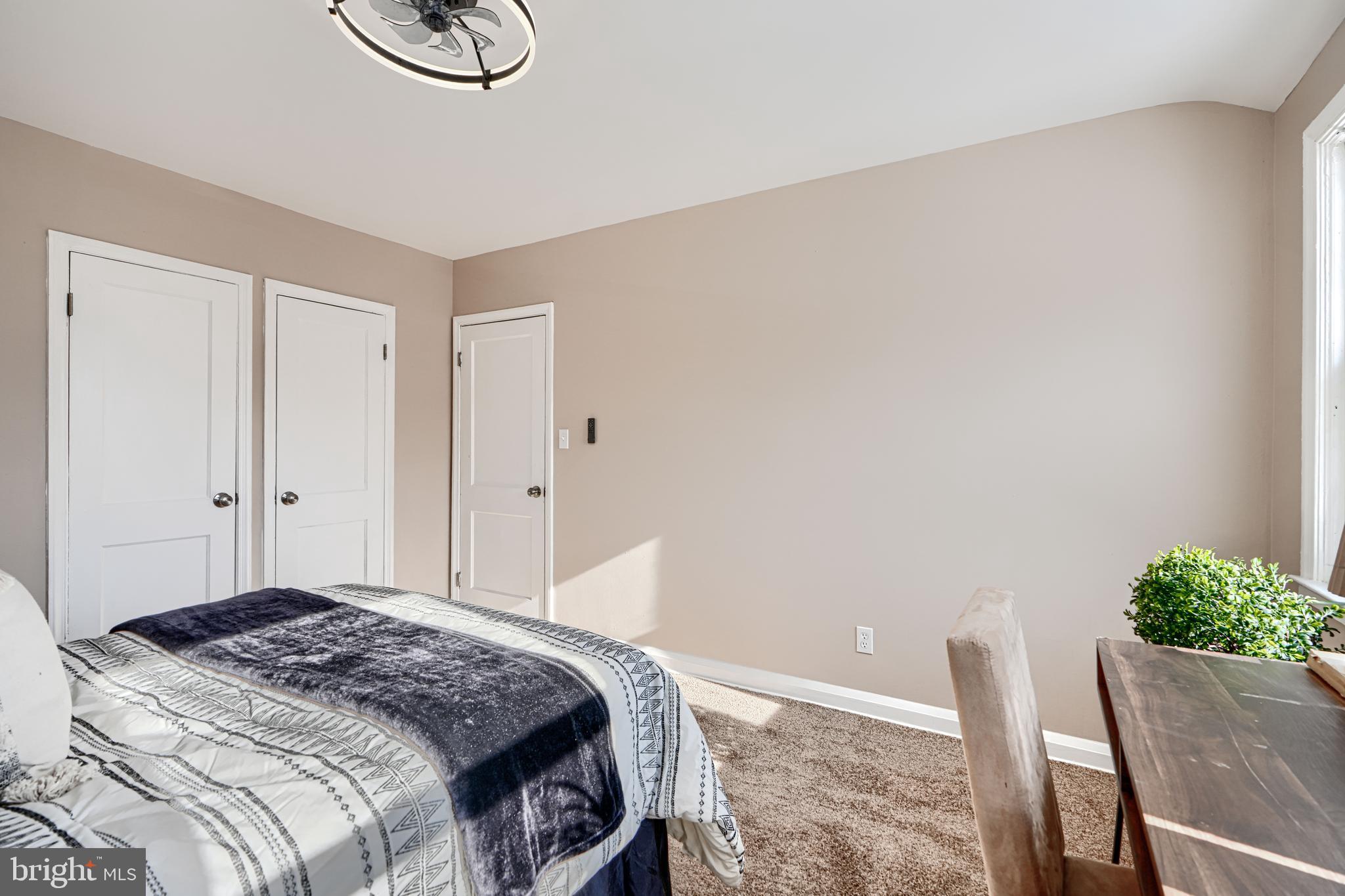 RAMBLEWOOD - Residential