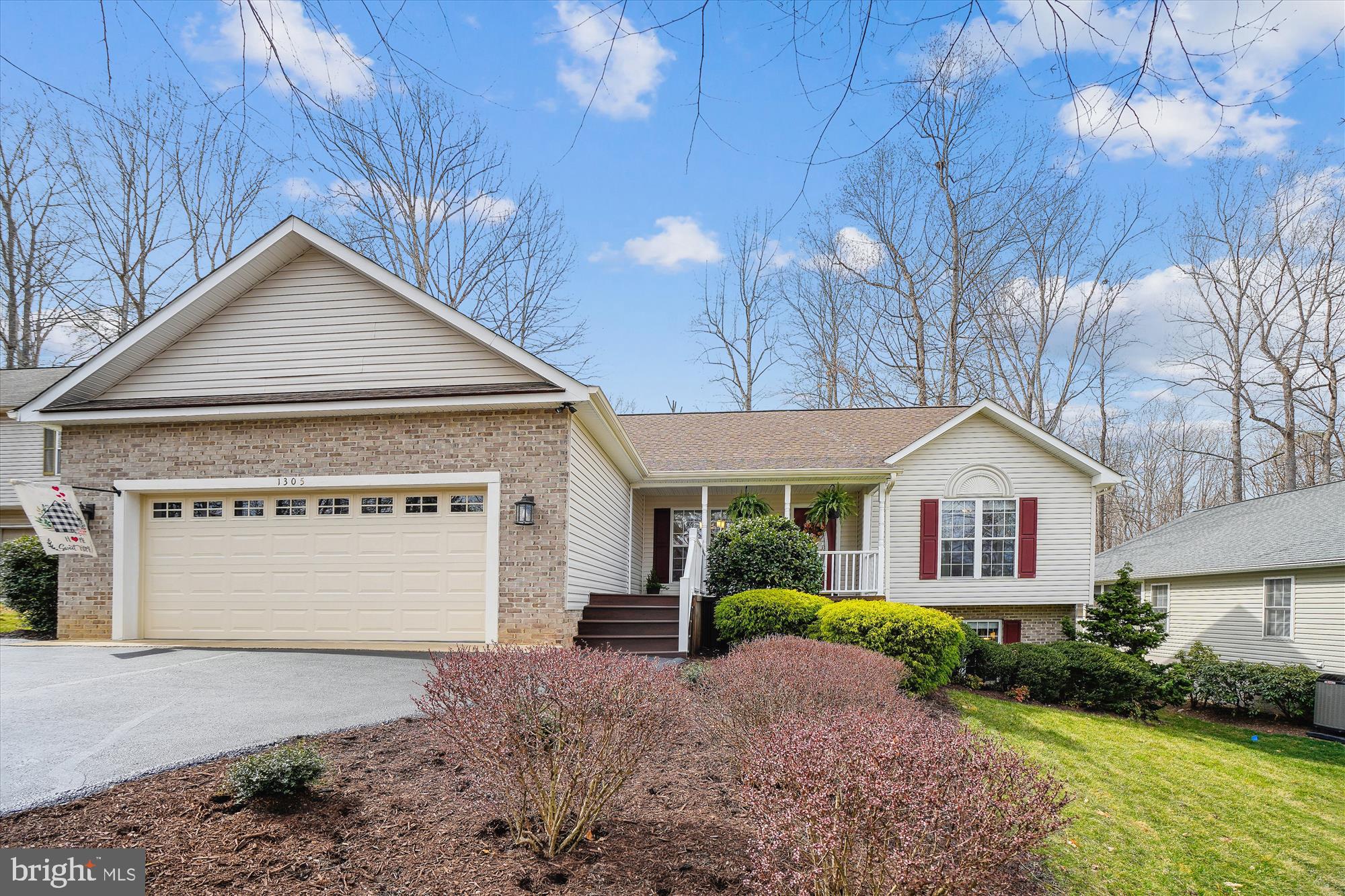 LAKE OF THE WOODS - Residential